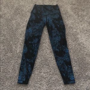 Tone It Up x Bandier High Tide Leggings